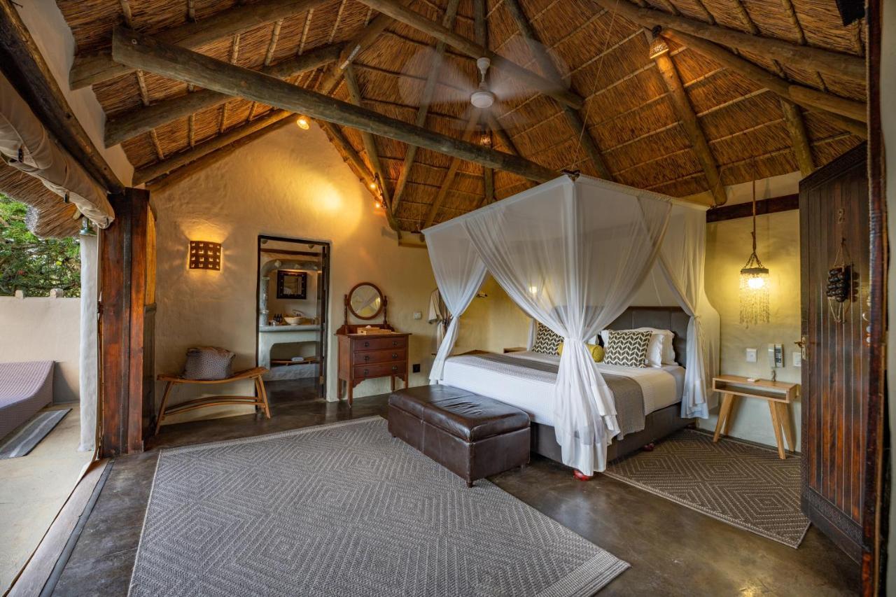 Safari Lodge - Reserva de Amakhala Exterior foto
